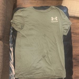Army green under armor freedom t shirt